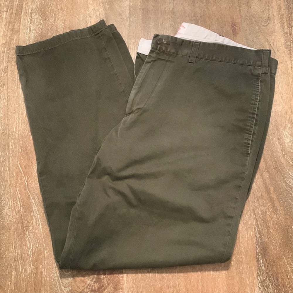 Filson Waist 38 Cotton Chino Pants in Olive Green
